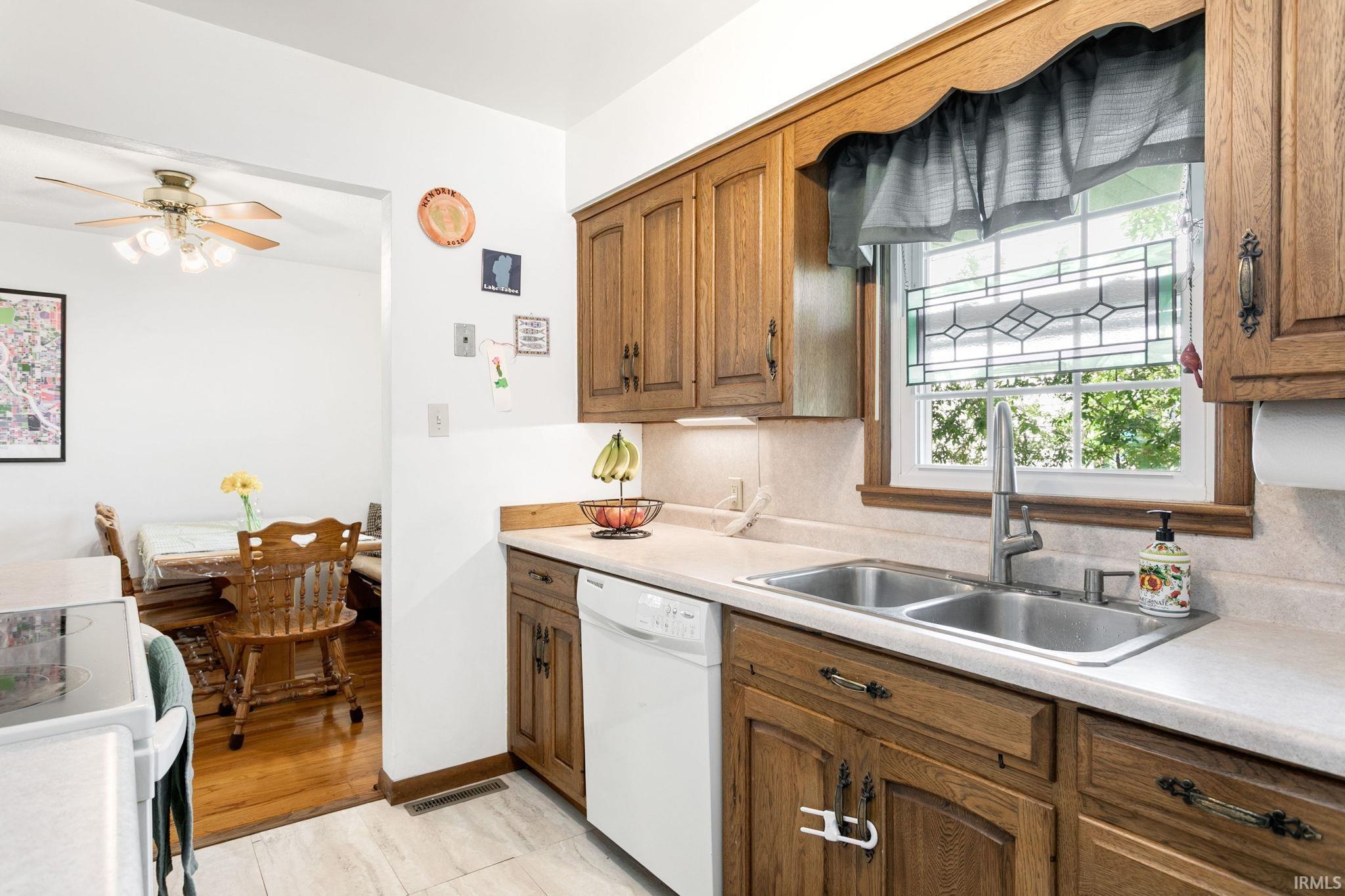 415 Ostemo Place South Bend IN 46617