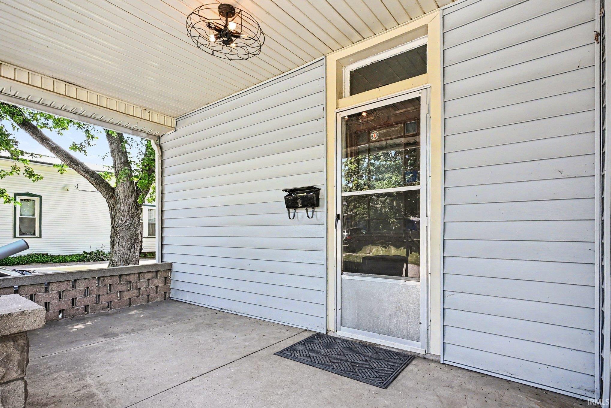 513 W 5th Street Rochester IN 46975