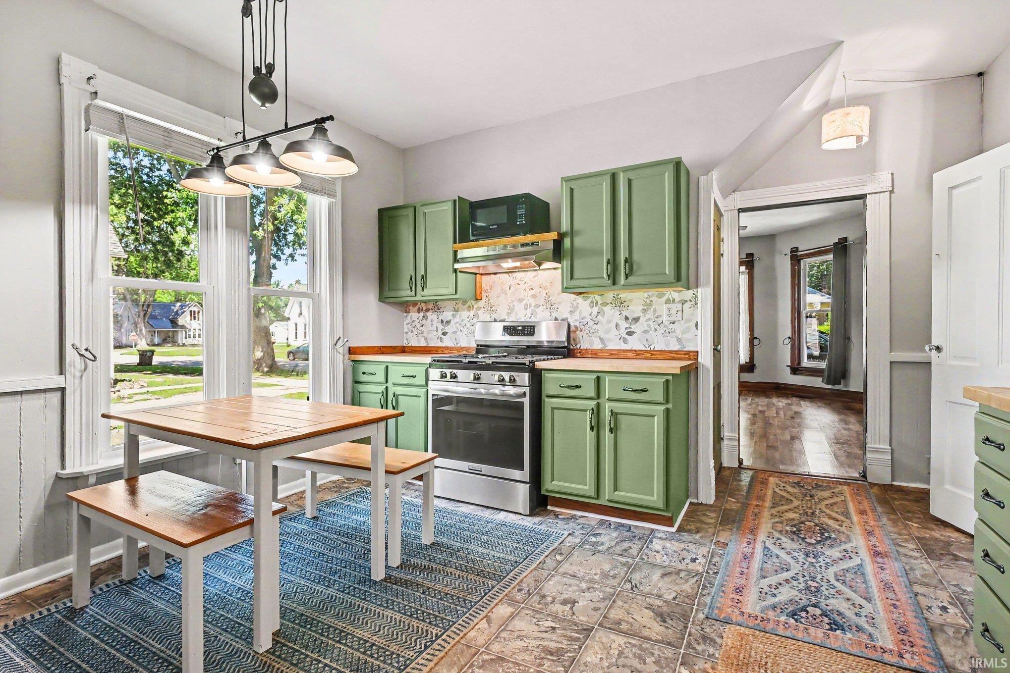 513 W 5th Street Rochester IN 46975