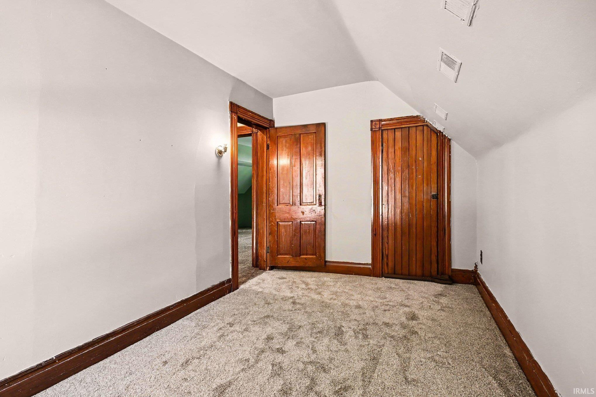 513 W 5th Street Rochester IN 46975