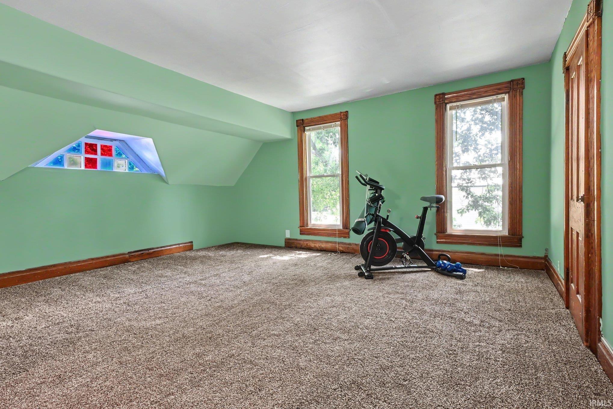 513 W 5th Street Rochester IN 46975