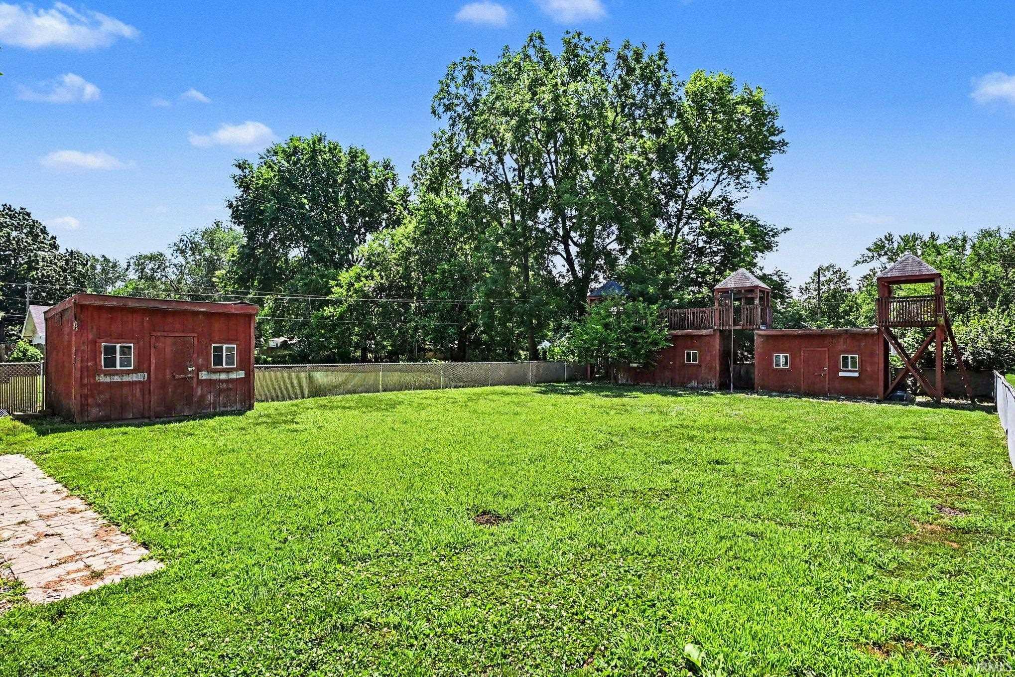 513 W 5th Street Rochester IN 46975