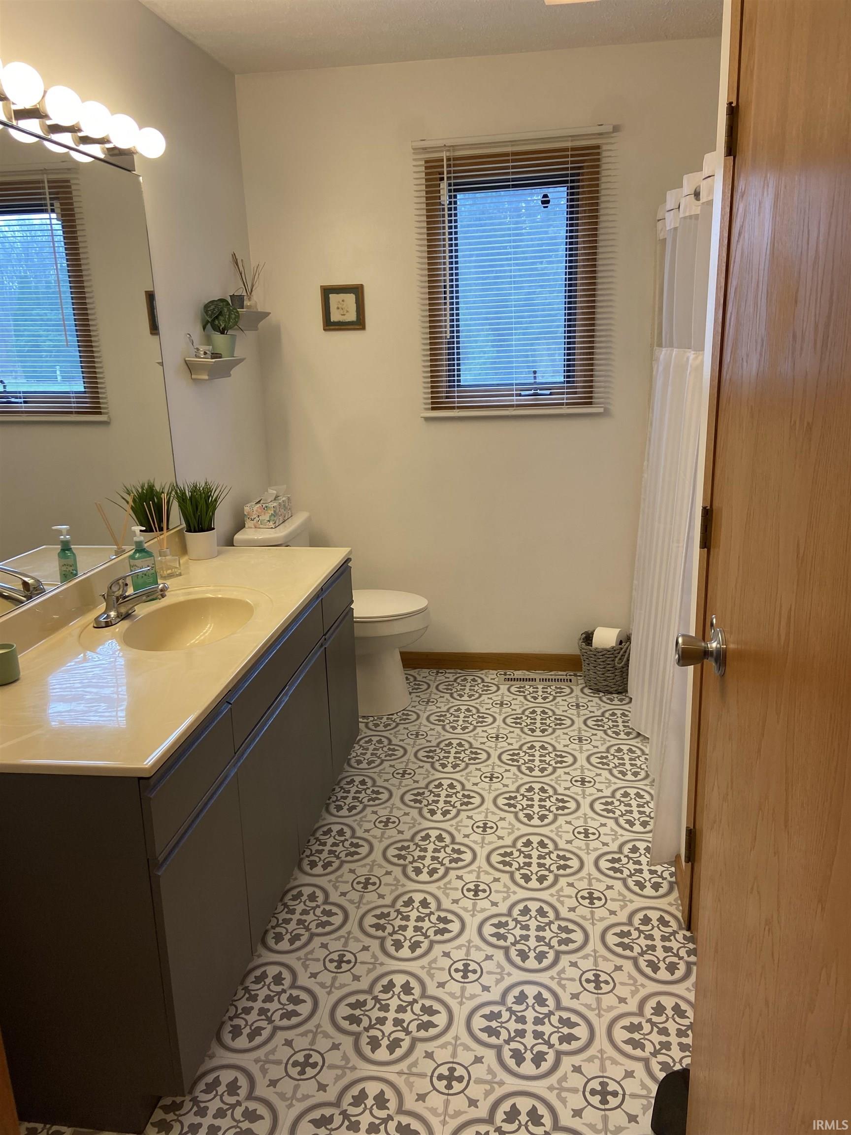 10281 Carriage Court Plymouth IN 46563