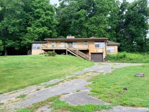 109 S Triangle Road Paoli IN 47454