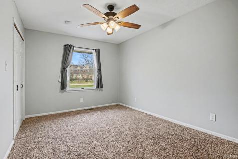 3363 N Old Farm Road Warsaw IN 46582