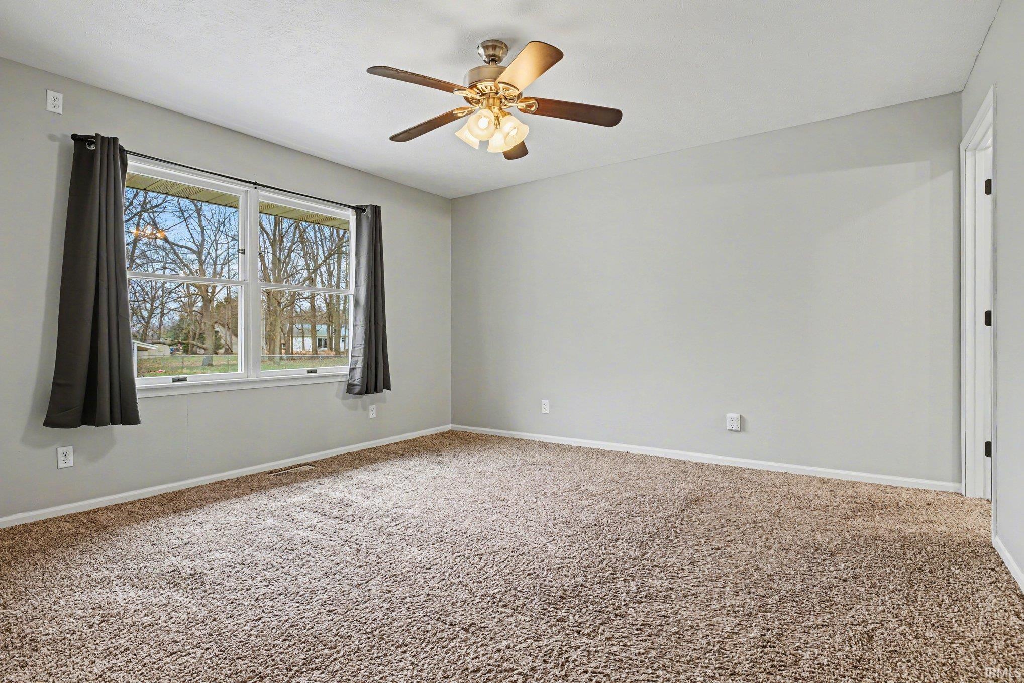 3363 N Old Farm Road Warsaw IN 46582