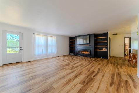 656 S Main Street Upland IN 46989