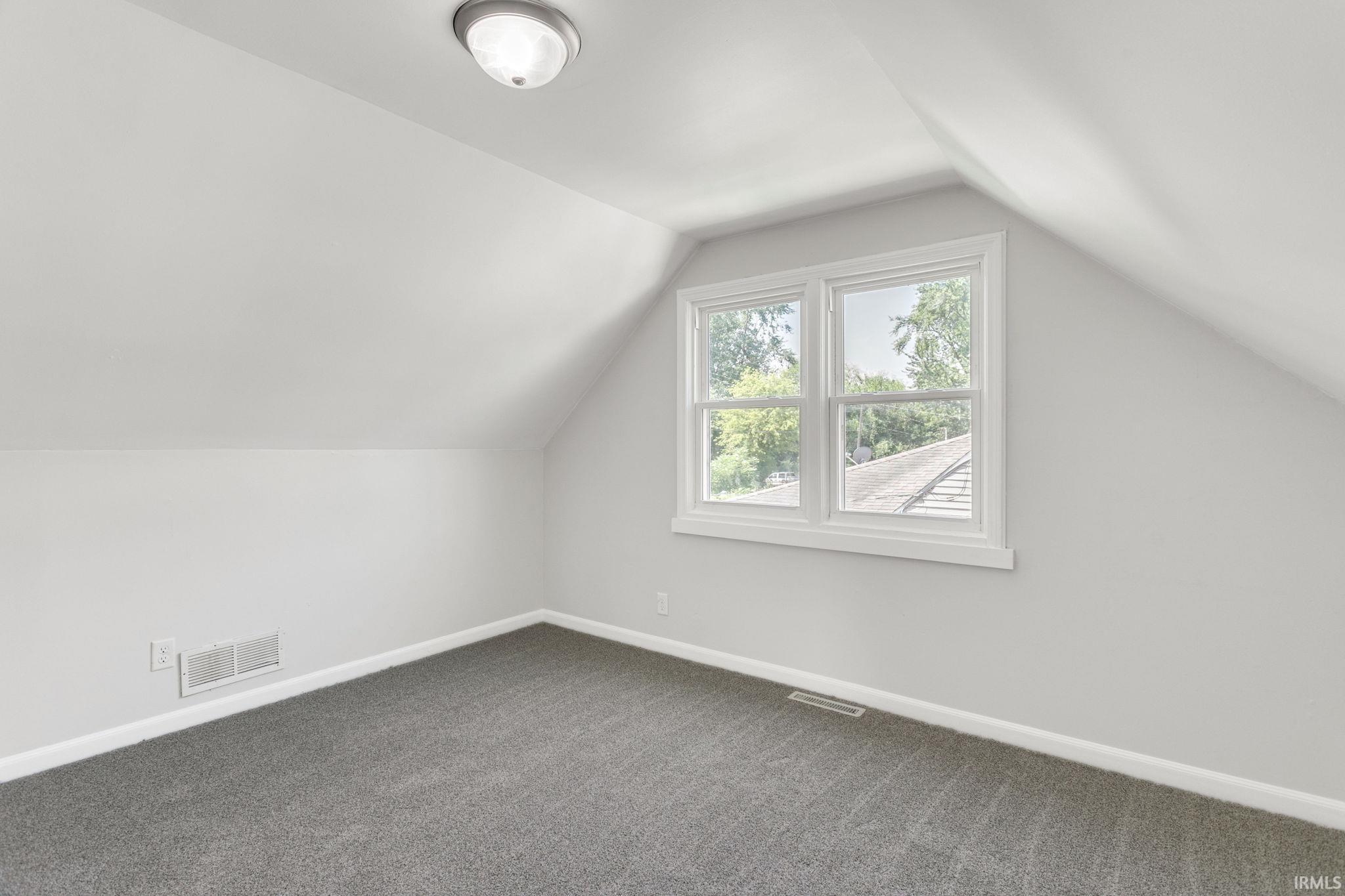 4606 Meadow Lane South Bend IN 46619