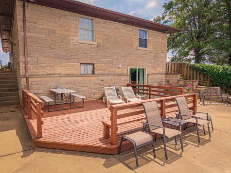 9830 Winery Road Wadesville IN 47638