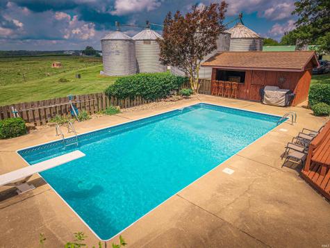 9830 Winery Road Wadesville IN 47638