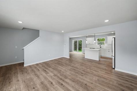 26896 Mc Arthur Court South Bend IN 46628