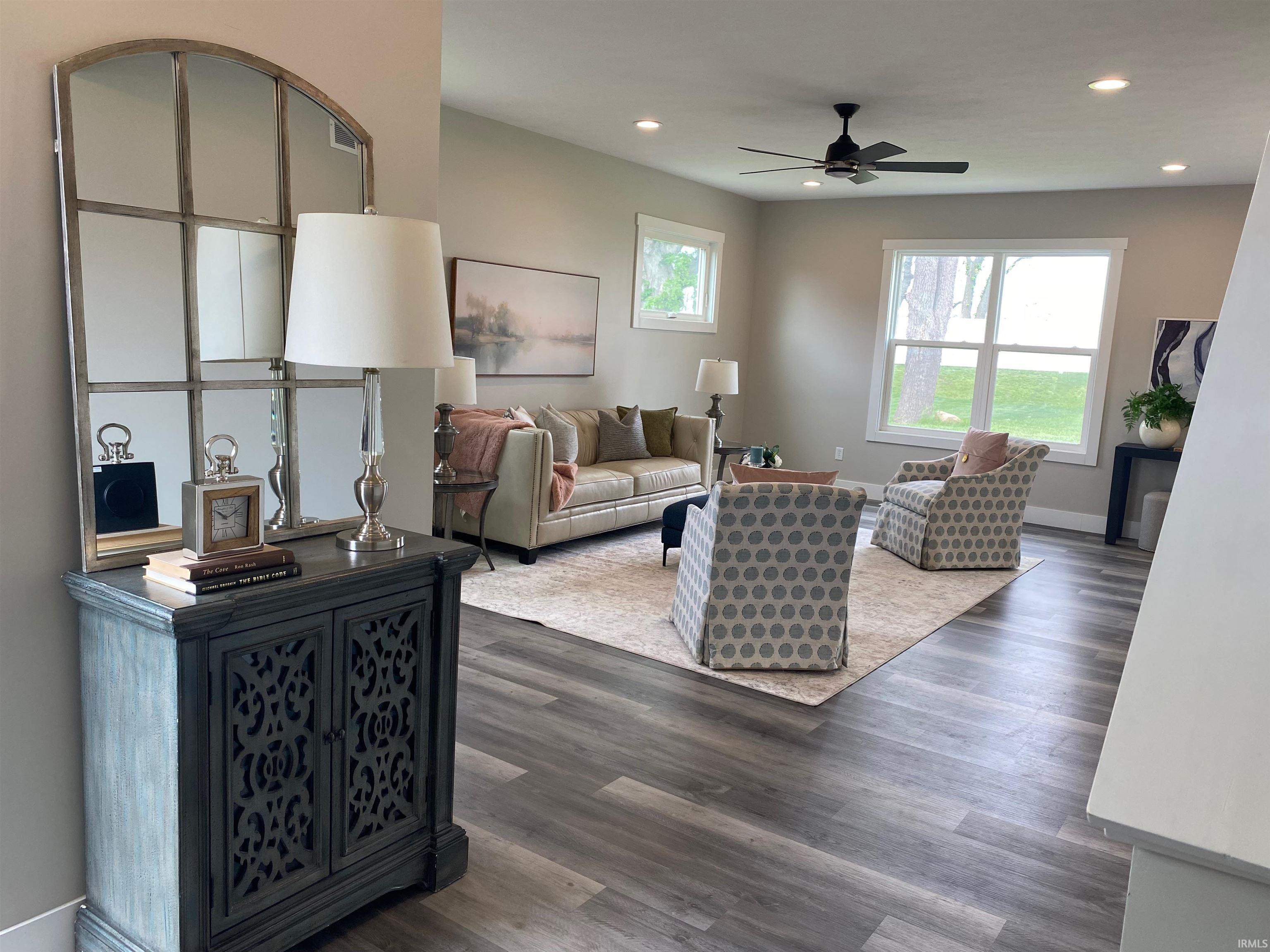52520 East Trail South Bend IN 46628