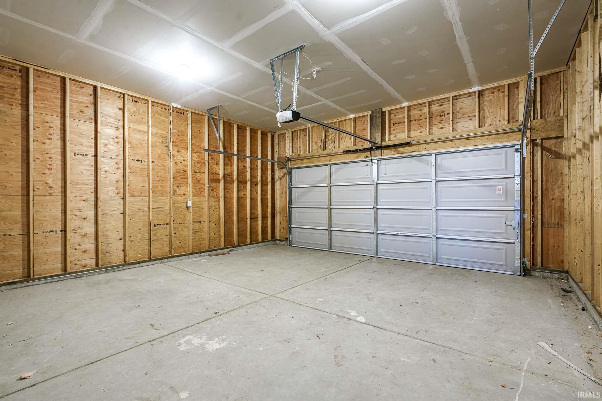 52520 East Trail South Bend IN 46628