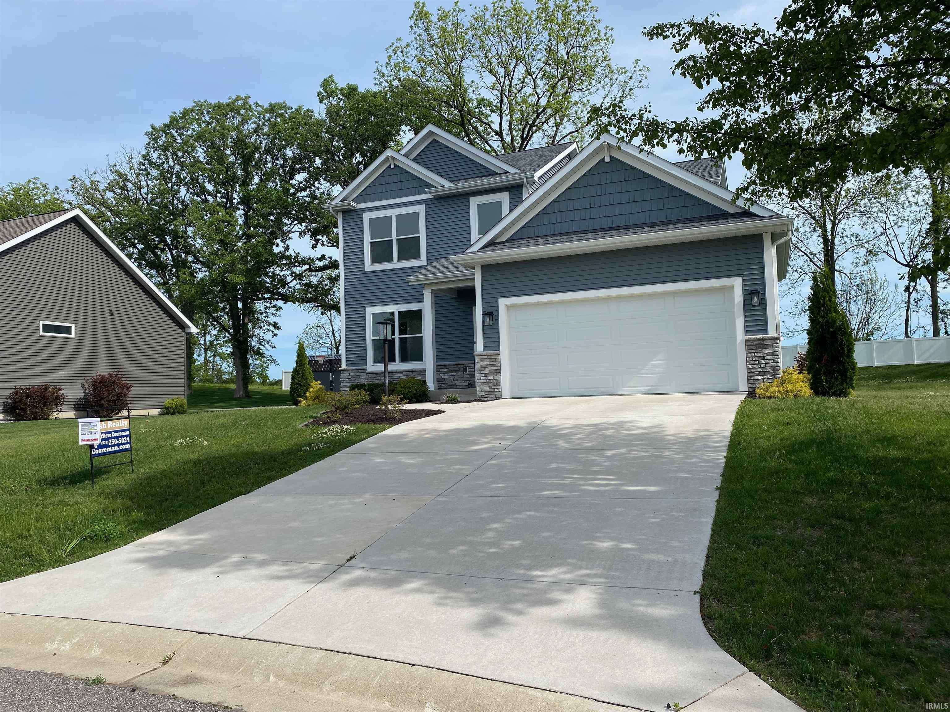 52520 East Trail South Bend IN 46628