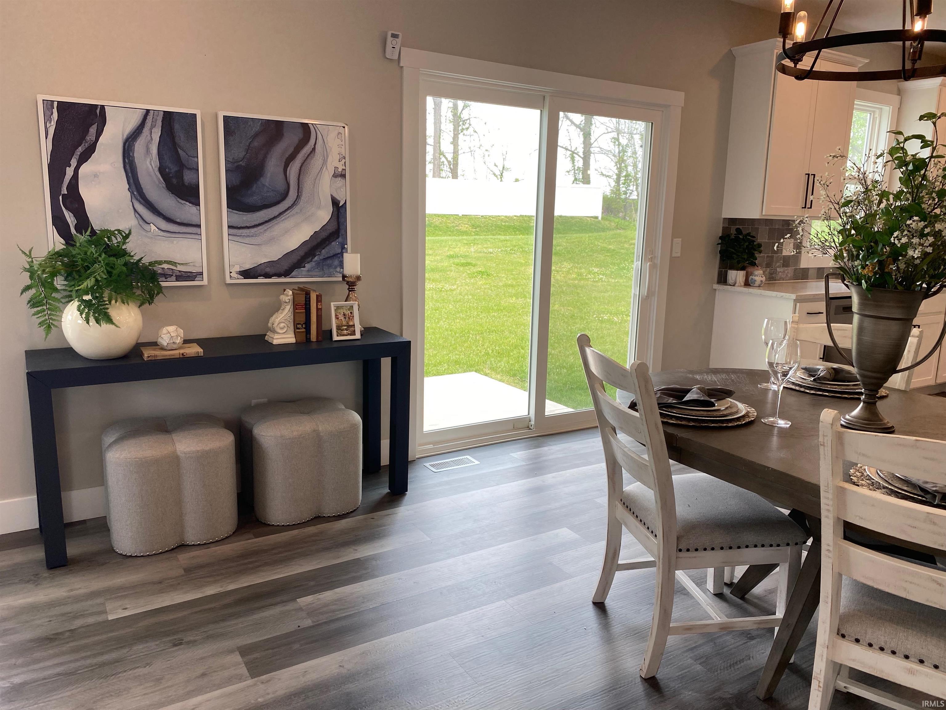 52520 East Trail South Bend IN 46628