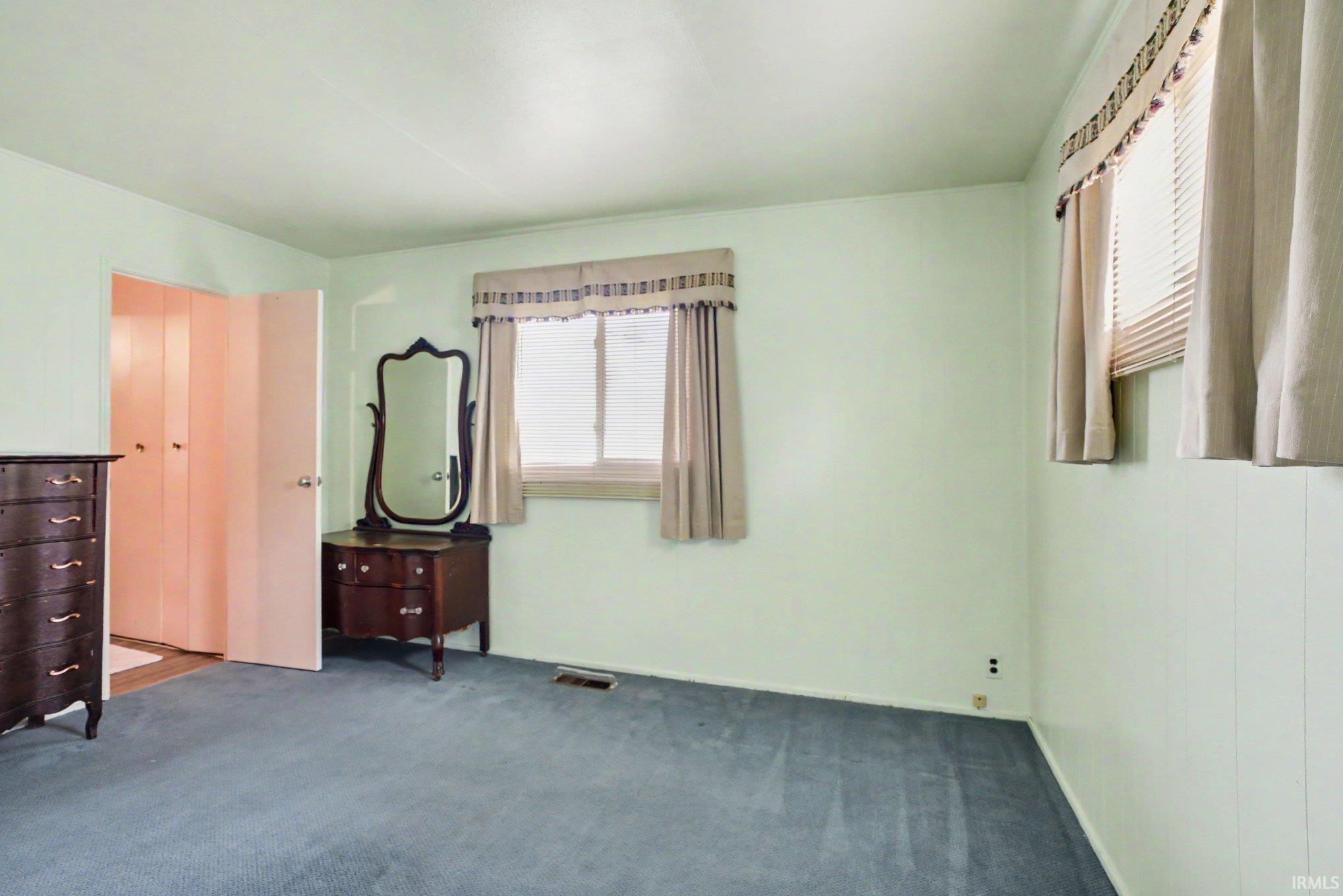 59656 Lee Avenue Elkhart IN 46517