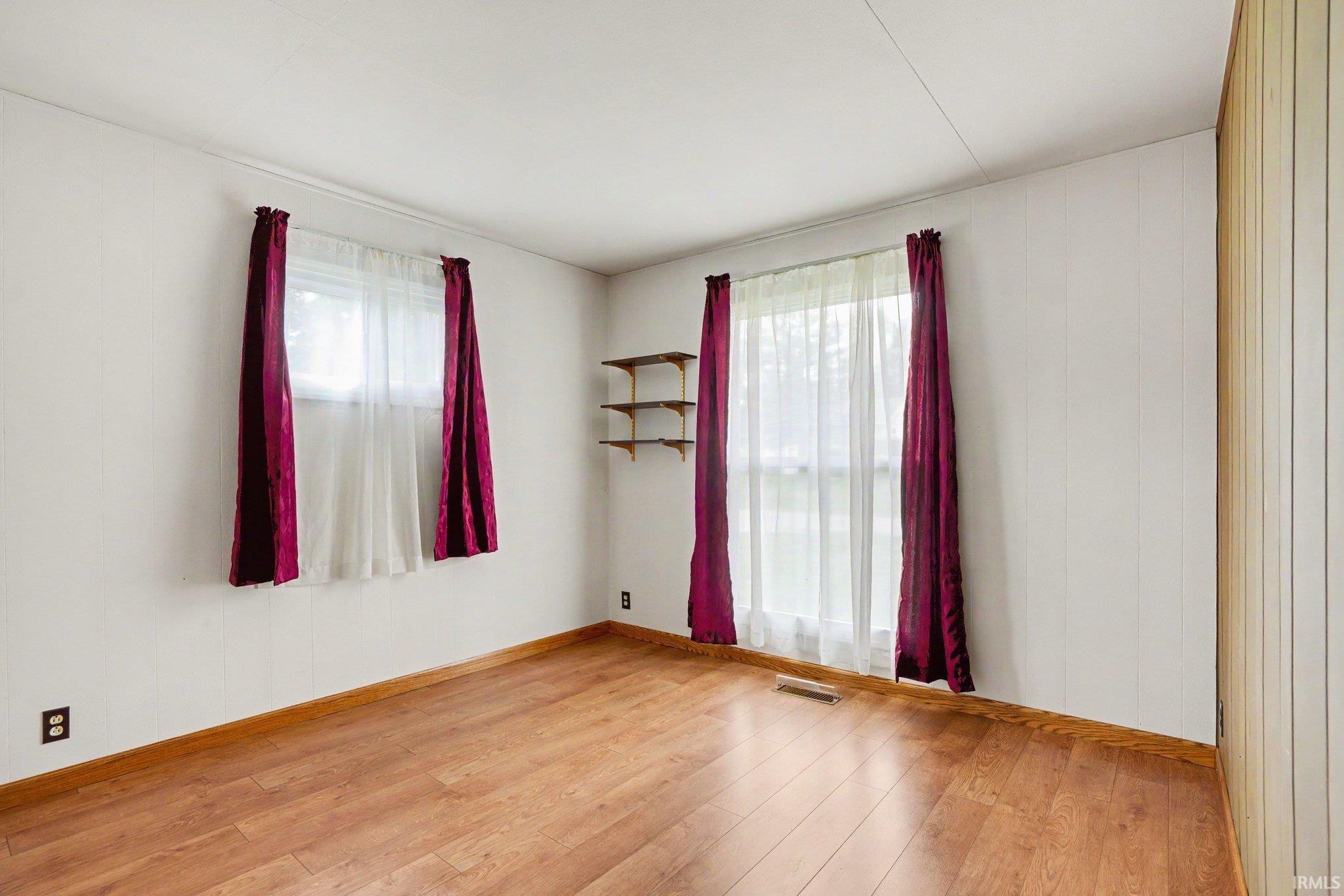 59656 Lee Avenue Elkhart IN 46517
