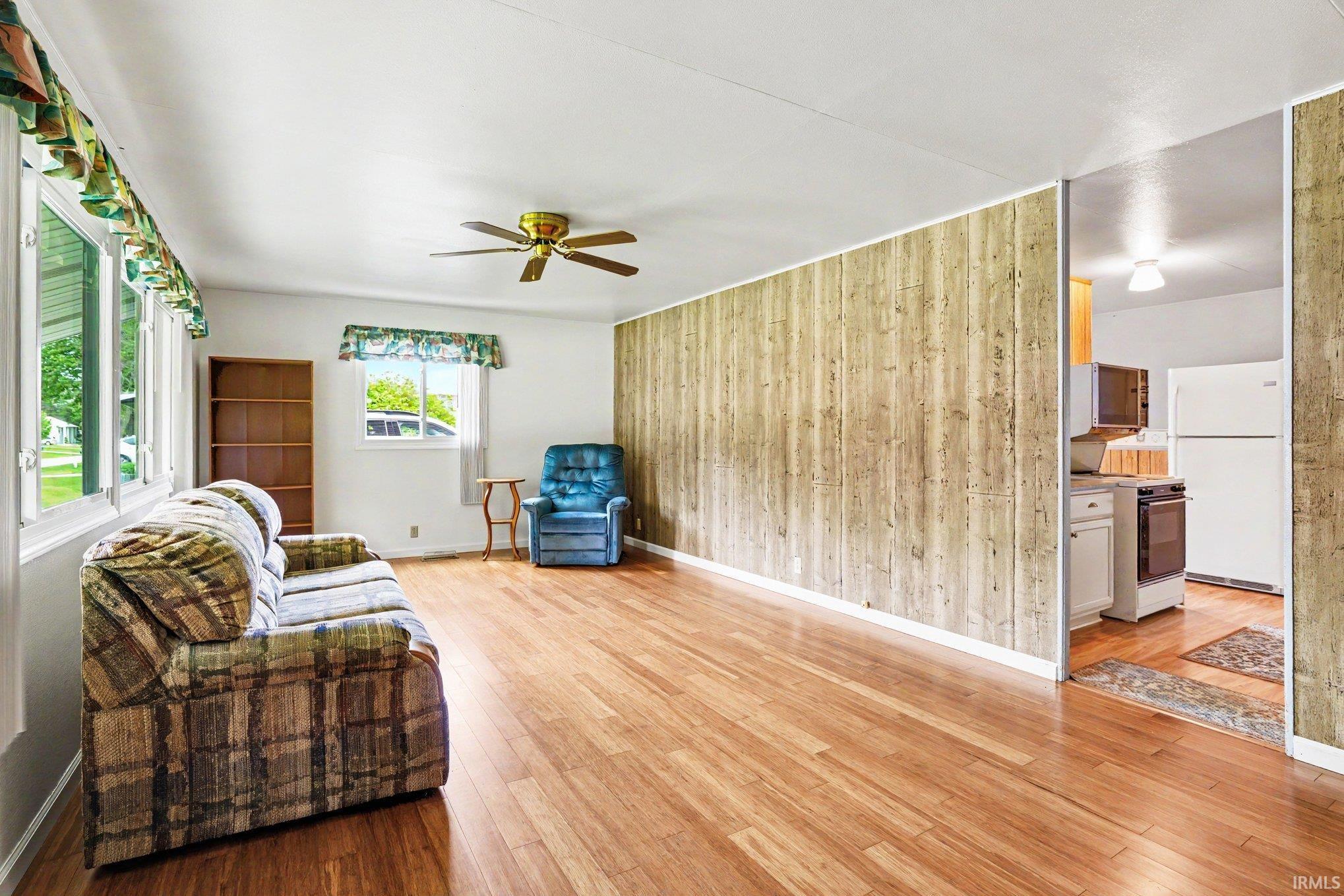 59656 Lee Avenue Elkhart IN 46517