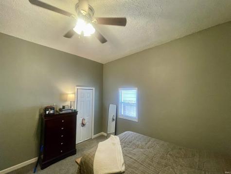 1720 S Hoyt Avenue Muncie IN 47302