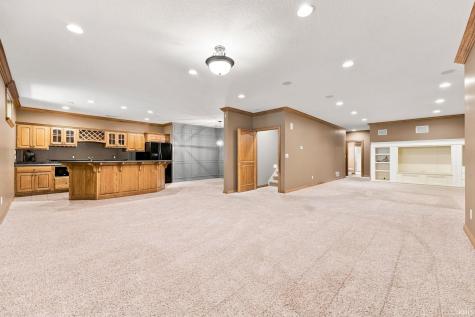12210 Hawkins Way Fort Wayne IN 46814