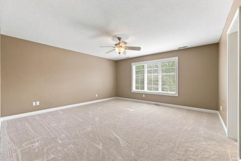 12210 Hawkins Way Fort Wayne IN 46814