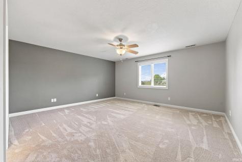 12210 Hawkins Way Fort Wayne IN 46814