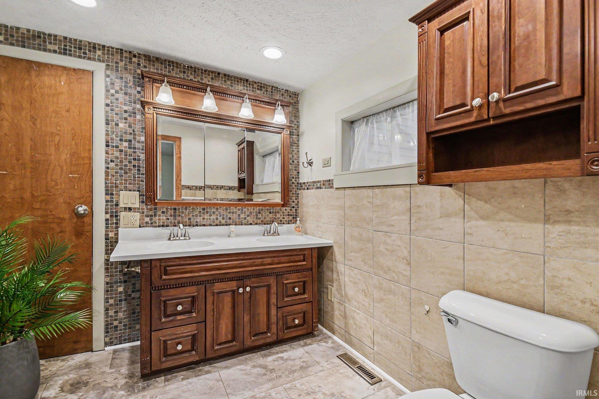 2301 Aurora Avenue Elkhart IN 46517