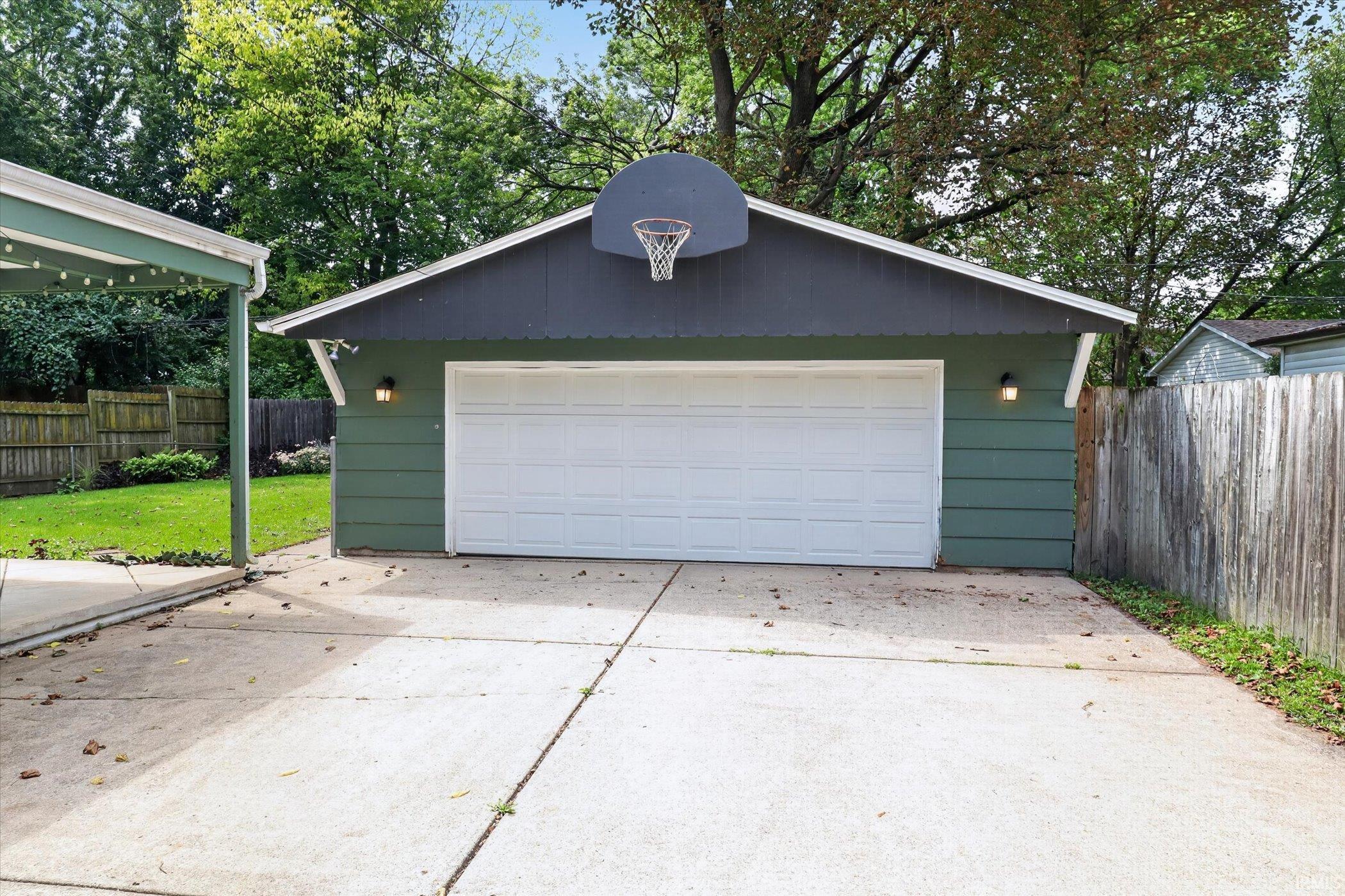 1865 College Street South Bend IN 46628