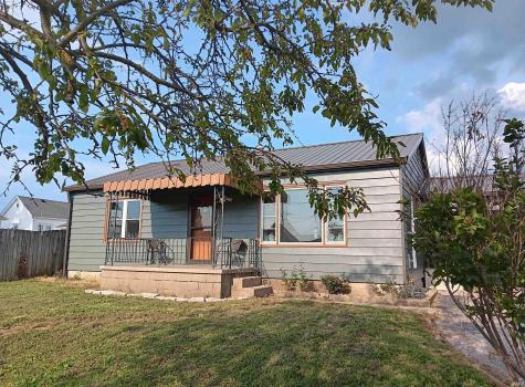 1712 P Street Bedford IN 47421