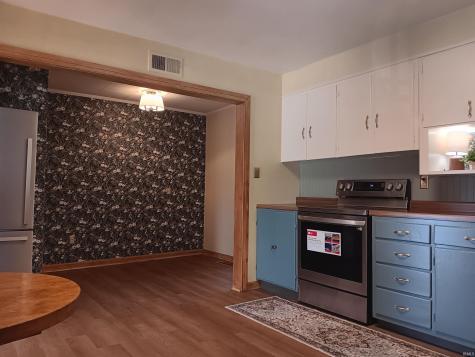 1712 P Street Bedford IN 47421