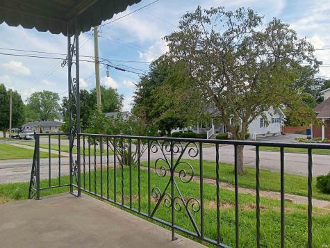 1712 P Street Bedford IN 47421