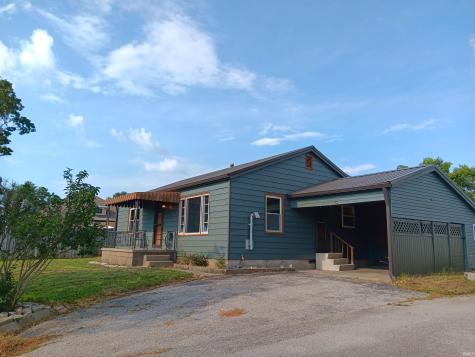 1712 P Street Bedford IN 47421