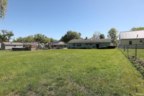 5048 Tyrone Road Fort Wayne IN 46809