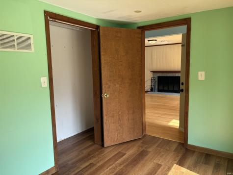 1410 E Locust Street Vincennes IN 47591