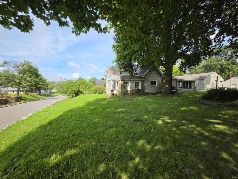 709 E Sherman Street Marion IN 46952