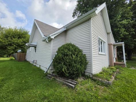 709 E Sherman Street Marion IN 46952