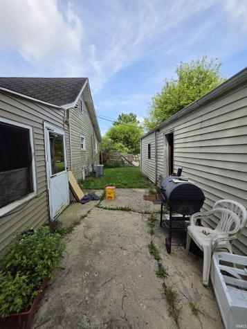 709 E Sherman Street Marion IN 46952