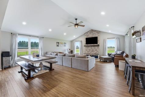 2661 E 1000 N Roanoke IN 46783