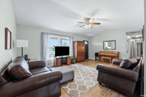 2661 E 1000 N Roanoke IN 46783
