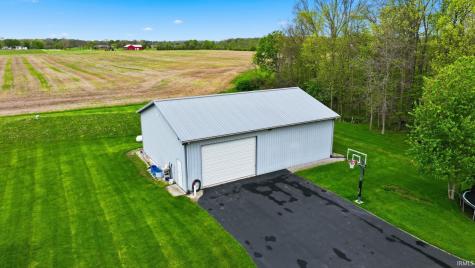 2661 E 1000 N Roanoke IN 46783