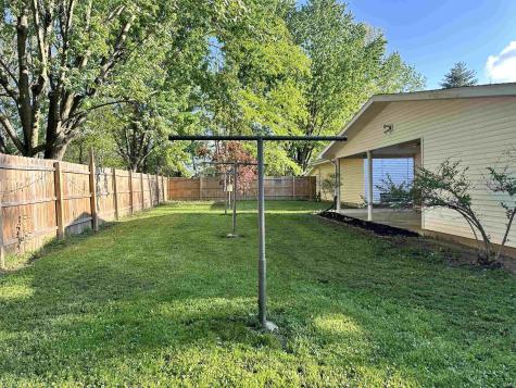 441 E 7th Street Portland IN 47371