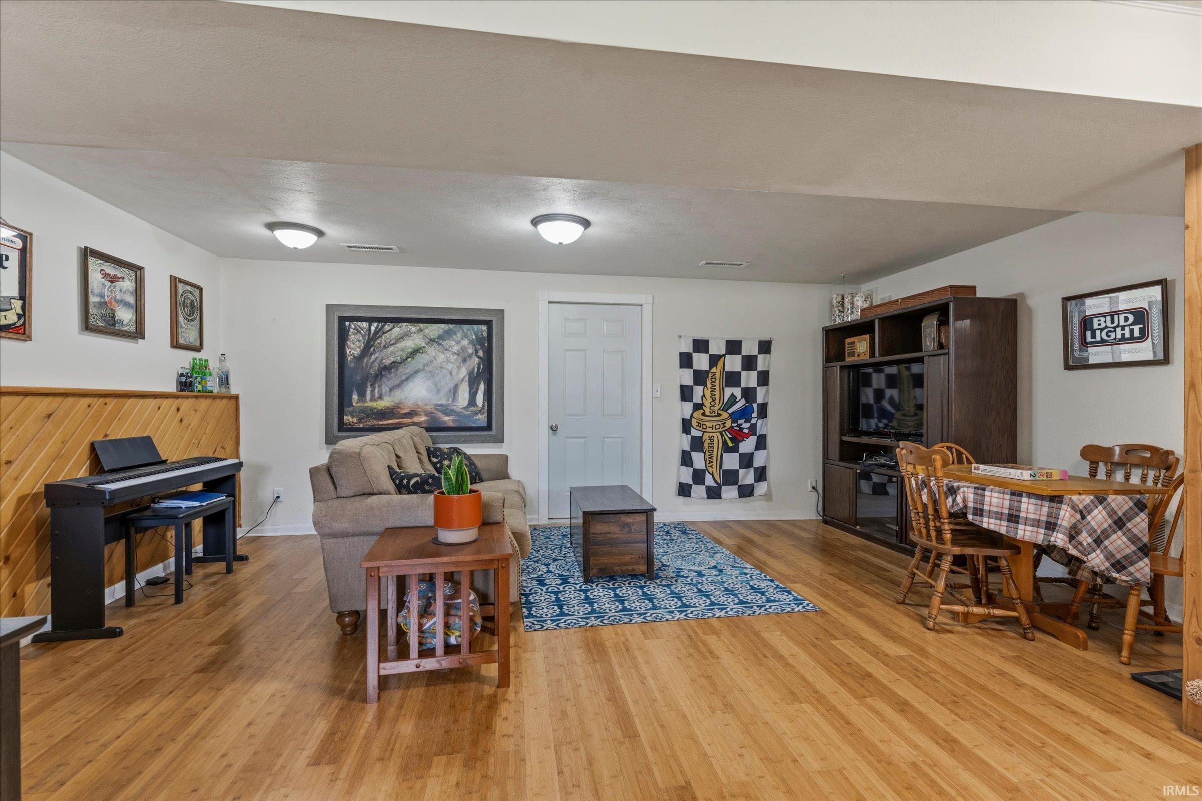 12728 Vicki Lane Granger IN 46530