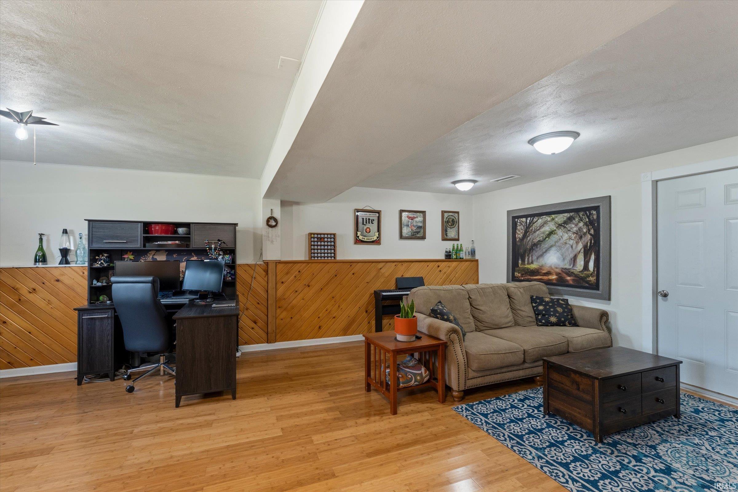 12728 Vicki Lane Granger IN 46530