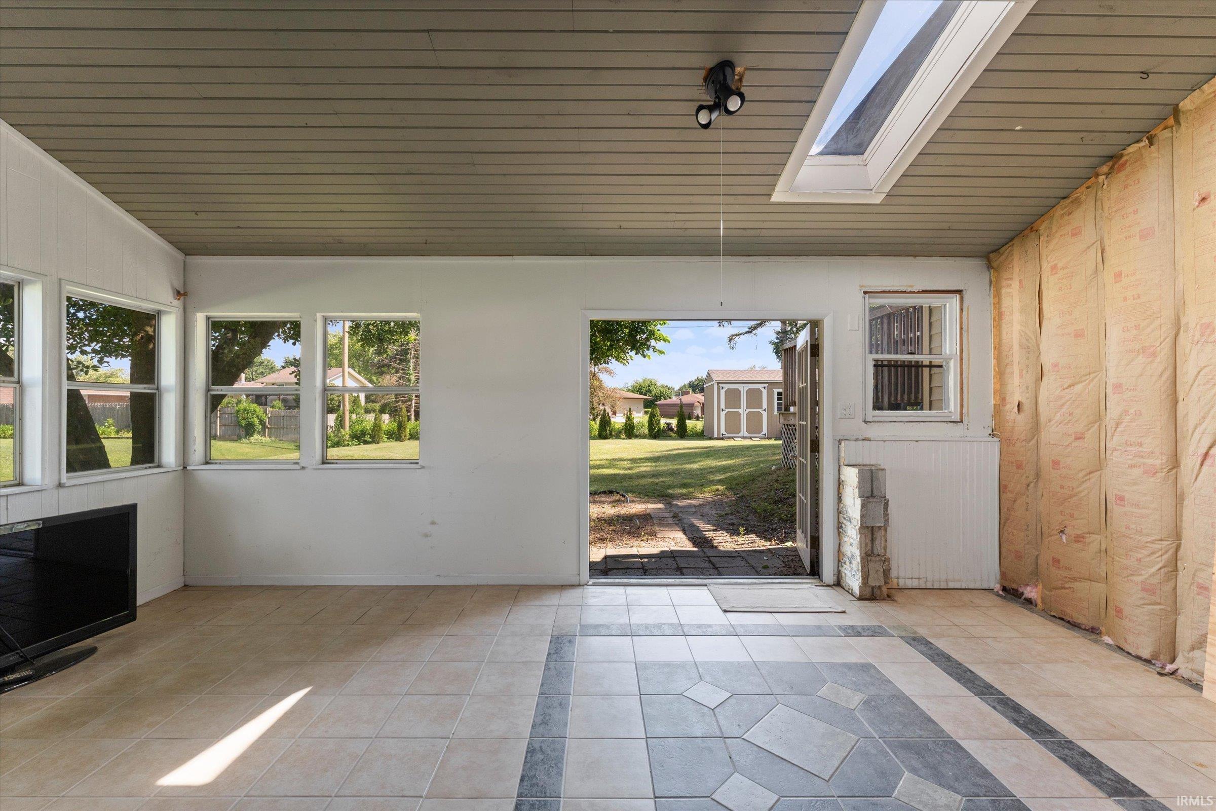12728 Vicki Lane Granger IN 46530
