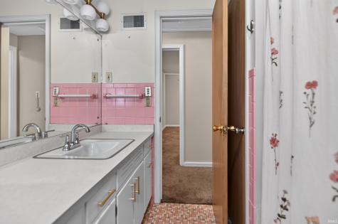 1524 Southwood Avenue South Bend IN 46615
