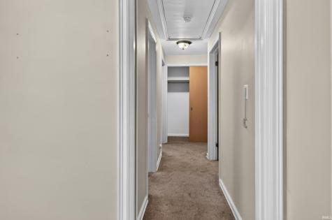 1524 Southwood Avenue South Bend IN 46615
