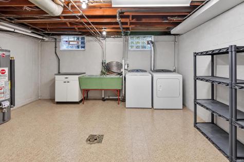 1524 Southwood Avenue South Bend IN 46615