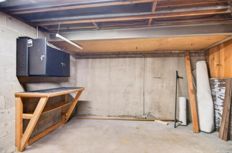 1524 Southwood Avenue South Bend IN 46615