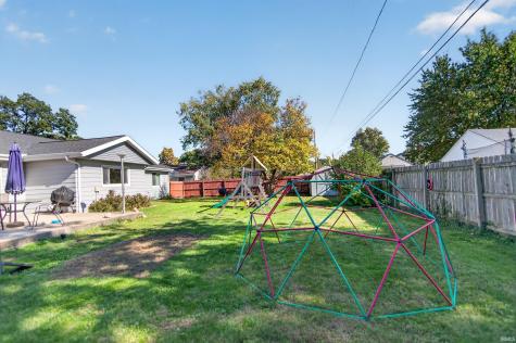 1524 Southwood Avenue South Bend IN 46615