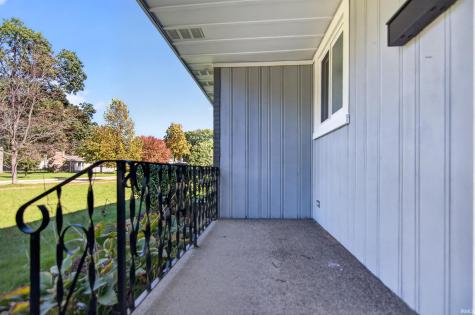 1524 Southwood Avenue South Bend IN 46615